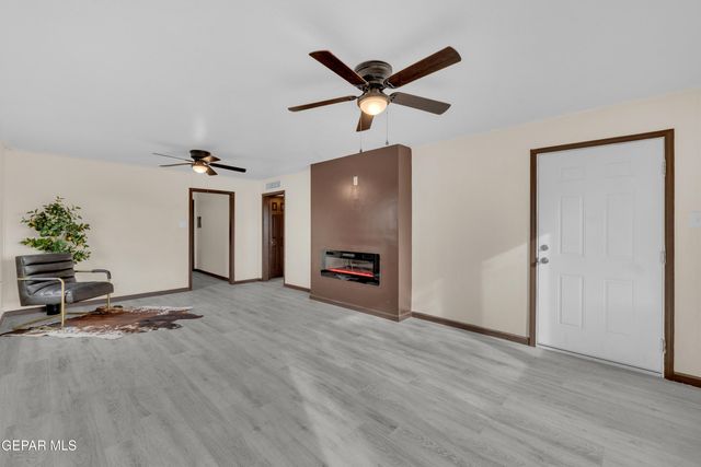 7655 HACIENDA Avenue, El Paso, TX 79915