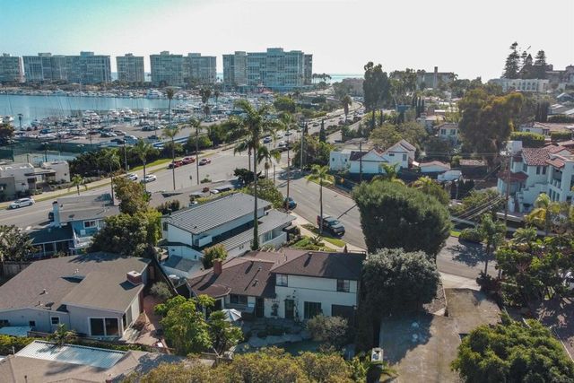 1533 10th Street, Coronado, CA 92118