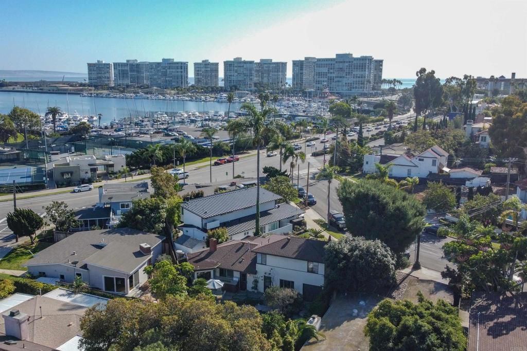 Image 1 of property listing at 1533 10th Street, Coronado, CA 92118