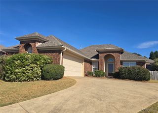 112 Turnberry Court, Prattville, AL 36066
