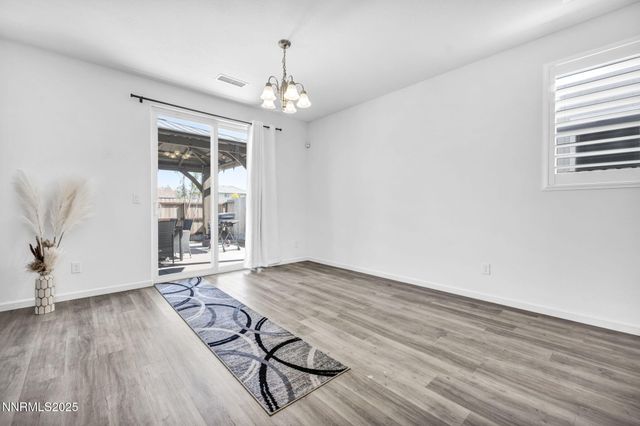 307 Granite Court, Dayton, NV 89403