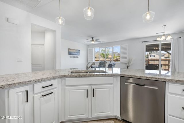 307 Granite Court, Dayton, NV 89403