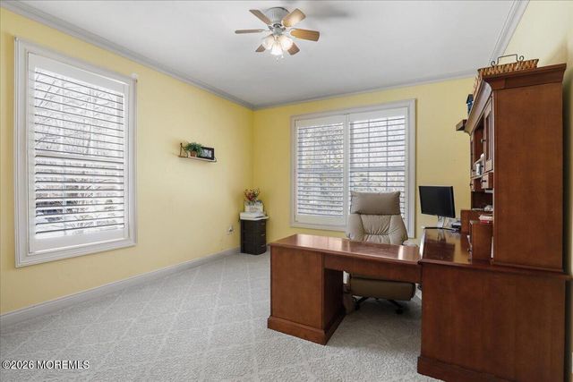 34 Rutledge Road, Marlboro, NJ 07746