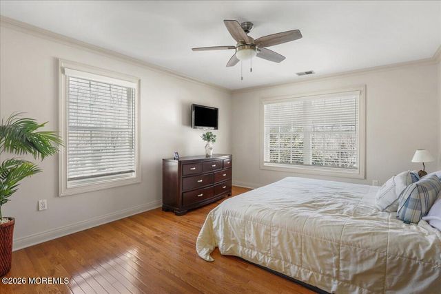 34 Rutledge Road, Marlboro, NJ 07746