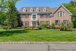 34 Rutledge Road, Marlboro, NJ 07746