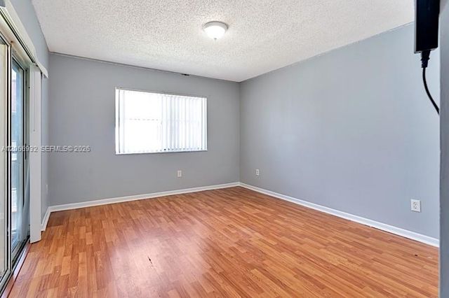 18830 NW 57th Avenue 304, Hialeah, FL 33015