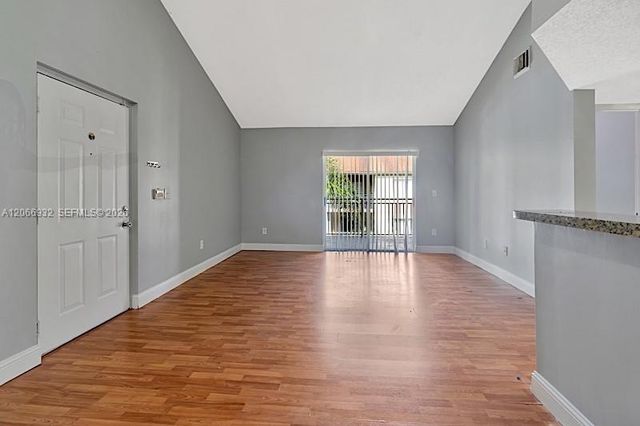 18830 NW 57th Avenue 304, Hialeah, FL 33015