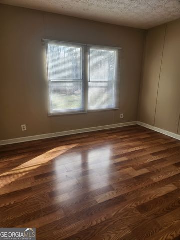 88 Dry Creek Road, Danielsville, GA 30633