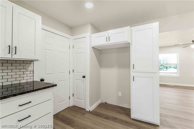 1205 N 11th Street, Van Buren, AR 72956