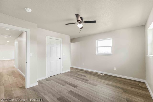 1205 N 11th Street, Van Buren, AR 72956