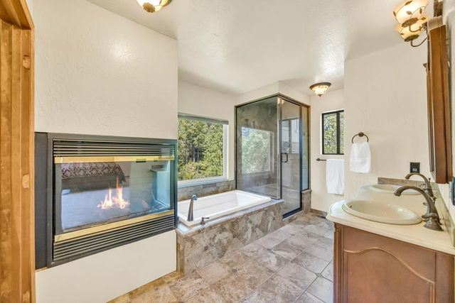 24275 Grand View, Colfax, CA 95713