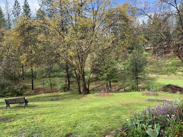 24275 Grand View, Colfax, CA 95713