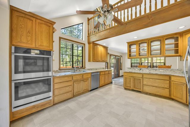 24275 Grand View, Colfax, CA 95713