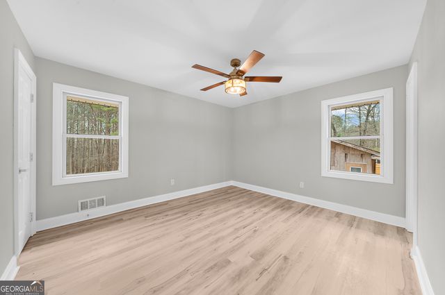 922 Linch Road, Senoia, GA 30276