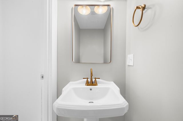 922 Linch Road, Senoia, GA 30276