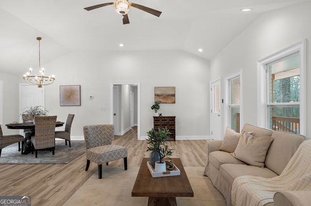 922 Linch Road, Senoia, GA 30276