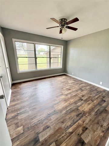 108 Redbud, Mt Pleasant, TX 75455