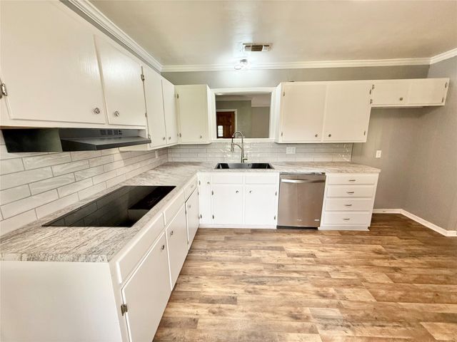 108 Redbud, Mt Pleasant, TX 75455