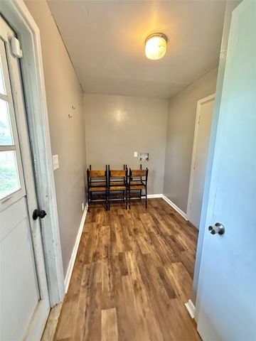 108 Redbud, Mt Pleasant, TX 75455