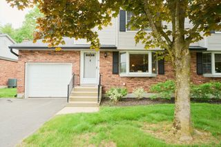19 Hadley Street 14, South Hadley, MA 01075