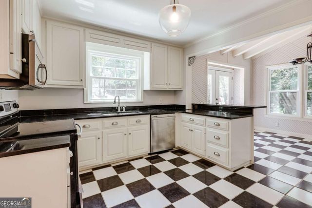 490 McWhorter Drive, Athens, GA 30606