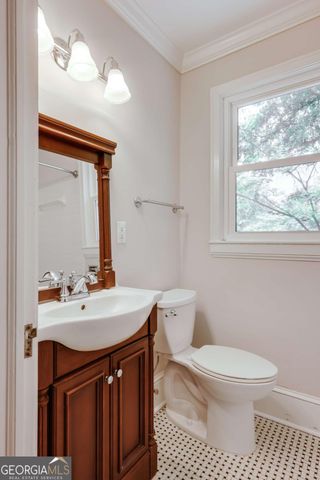 490 McWhorter Drive, Athens, GA 30606