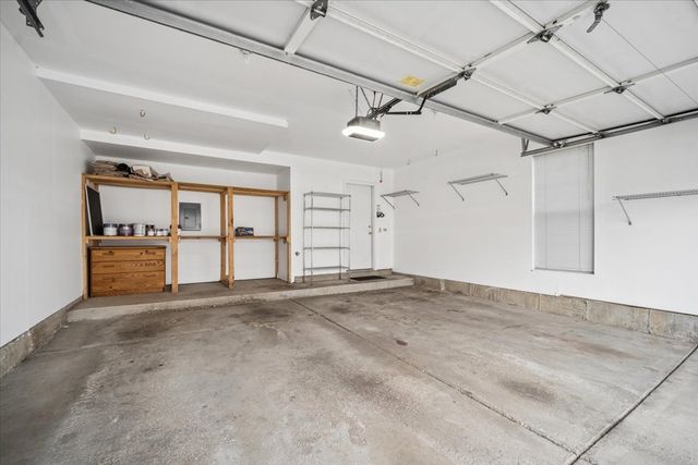 1987 Silver Lake Road, Arlington Heights, IL 60004