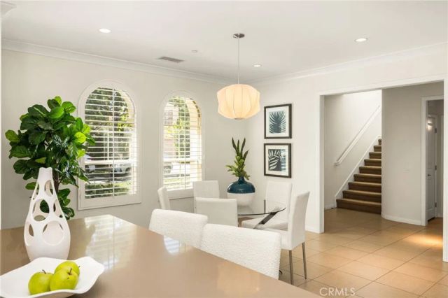 61 Cactus Flower, Irvine, CA 92620