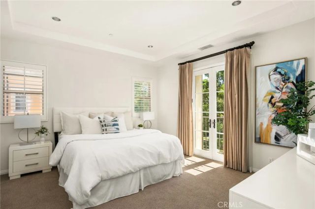 61 Cactus Flower, Irvine, CA 92620