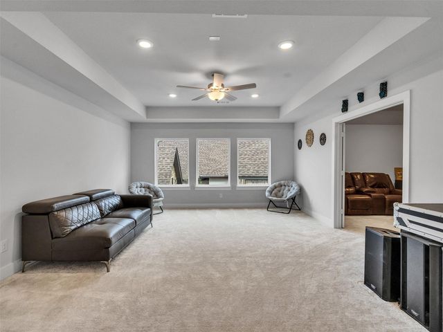 1715 Divino Pass, Conroe, TX 77304