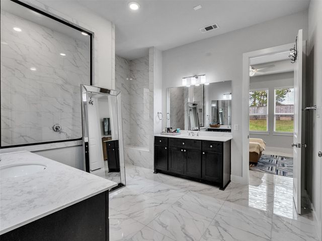 1715 Divino Pass, Conroe, TX 77304