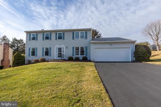 108 LENA DR, Newark, DE 19711