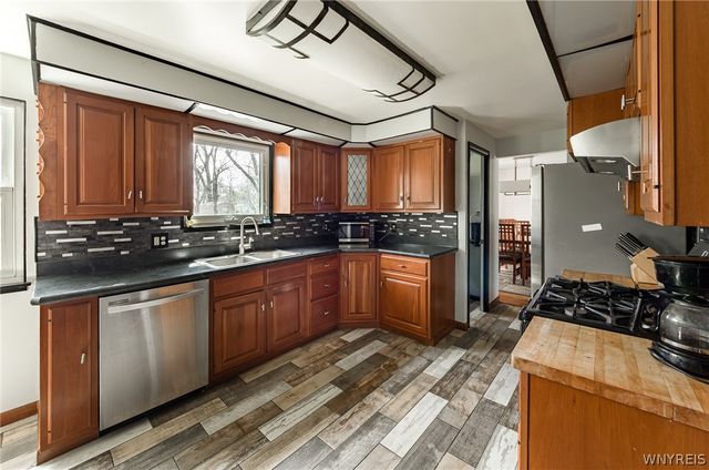 1900 Bruce Lane, Grand Island, NY 14072
