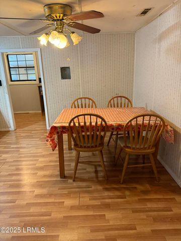 1973 Colonial Avenue, Beaufort, SC 29906