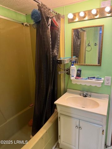 1973 Colonial Avenue, Beaufort, SC 29906
