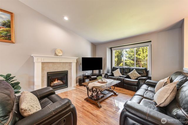 13004 25th Avenue SE, Everett, WA 98208