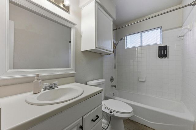 723 Shade Tree DR, Austin, TX 78748