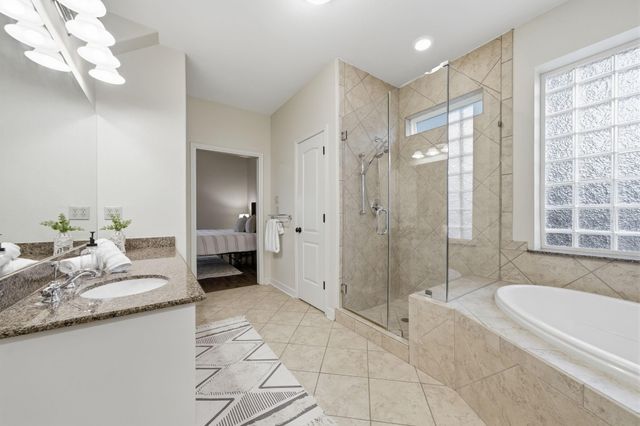 11211 Greenwillow Street, Houston, TX 77035