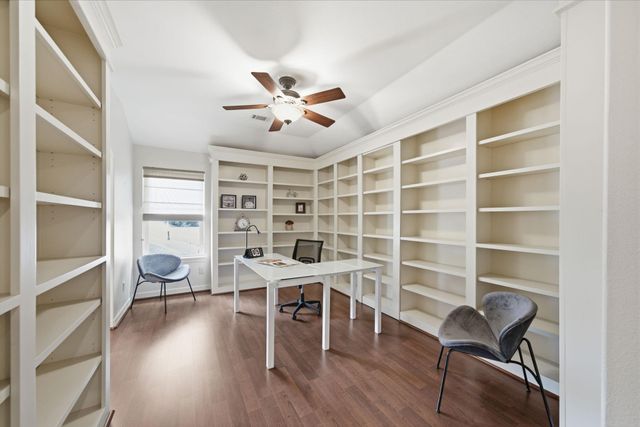 11211 Greenwillow Street, Houston, TX 77035