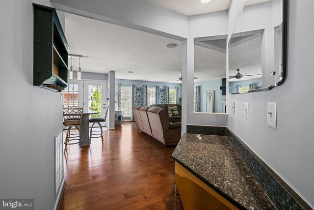 42900 KIRKLAND ST, Ashburn, VA 20147