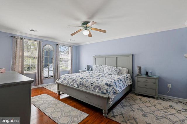 42900 KIRKLAND ST, Ashburn, VA 20147