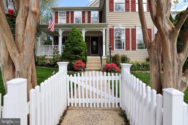 42900 KIRKLAND ST, Ashburn, VA 20147