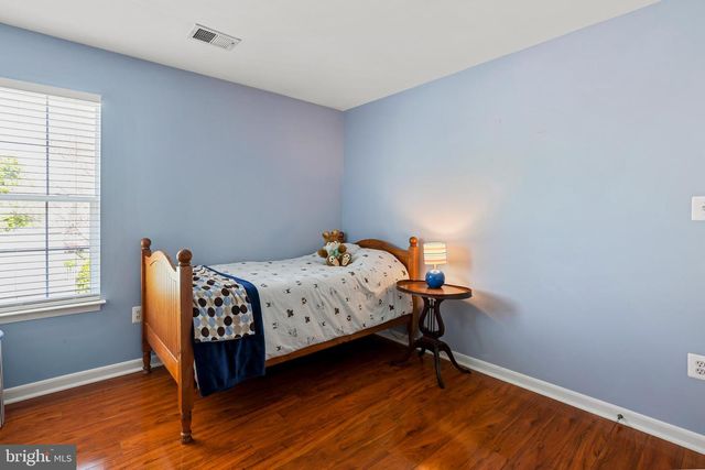 42900 KIRKLAND ST, Ashburn, VA 20147