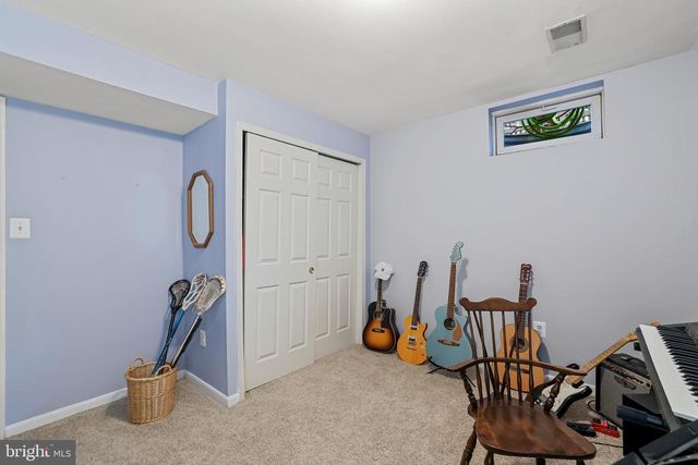 42900 KIRKLAND ST, Ashburn, VA 20147