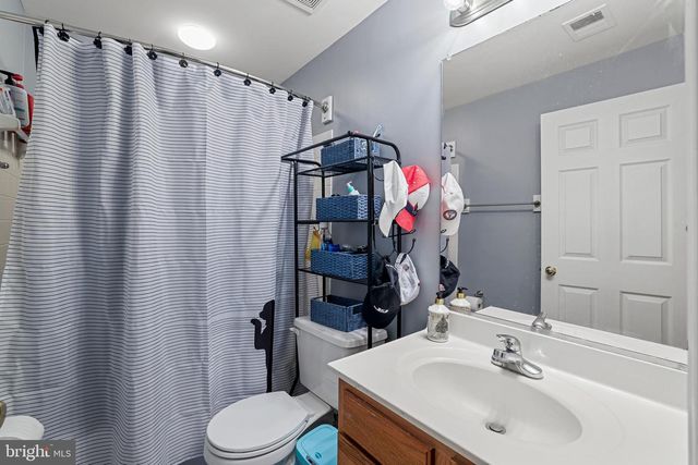 42900 KIRKLAND ST, Ashburn, VA 20147