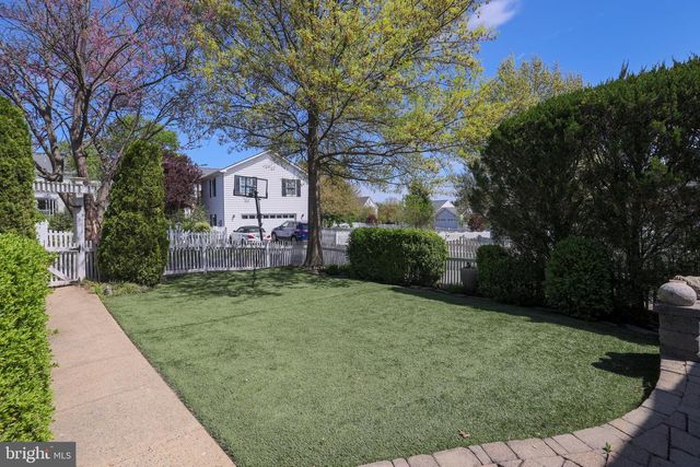 42900 KIRKLAND ST, Ashburn, VA 20147