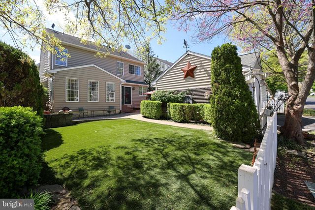 42900 KIRKLAND ST, Ashburn, VA 20147