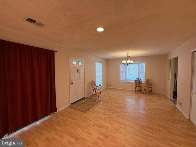 38 DREWES CT, Lawrenceville, NJ 08648