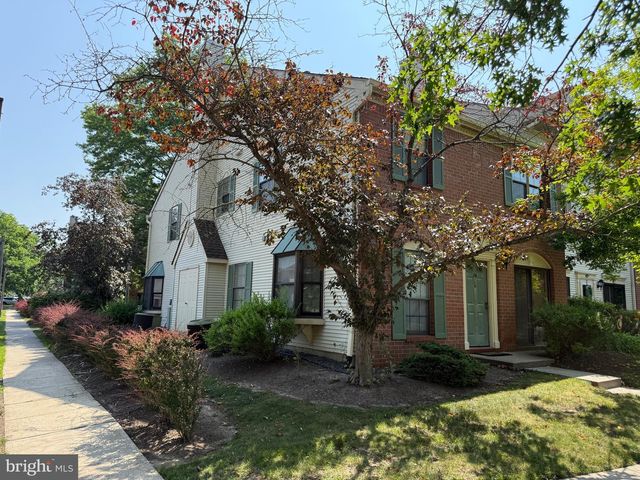 38 DREWES CT, Lawrenceville, NJ 08648