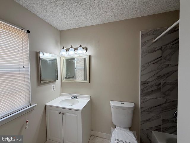 38 DREWES CT, Lawrenceville, NJ 08648